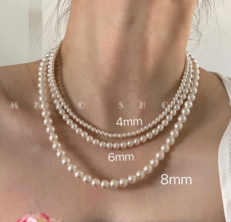 THE SWAROVSKI PEARL NECKLACE