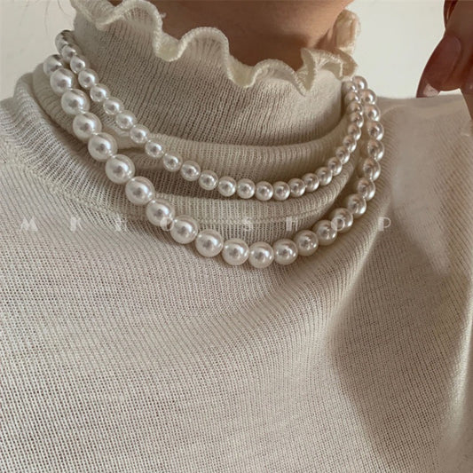 THE SWAROVSKI PEARL NECKLACE