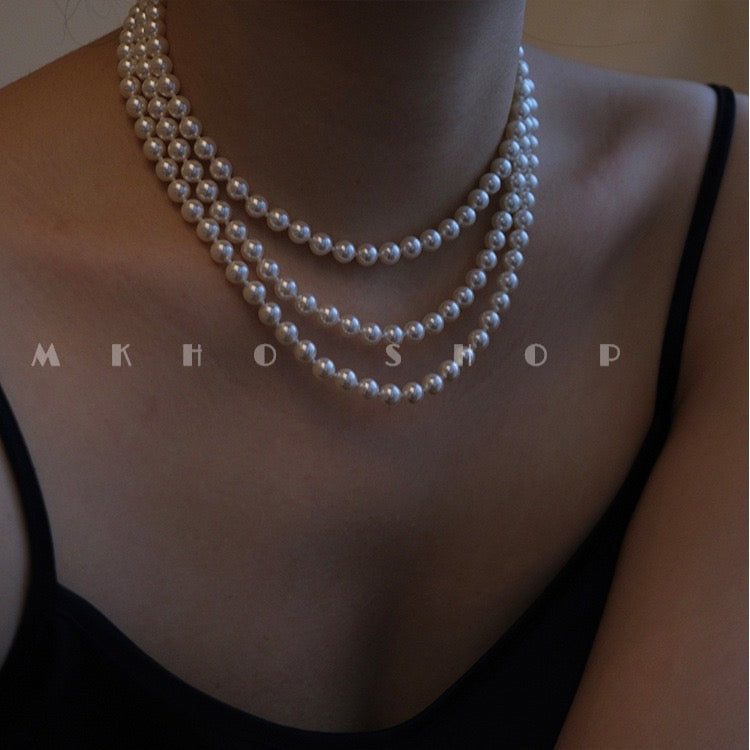 THE SWAROVSKI PEARL NECKLACE