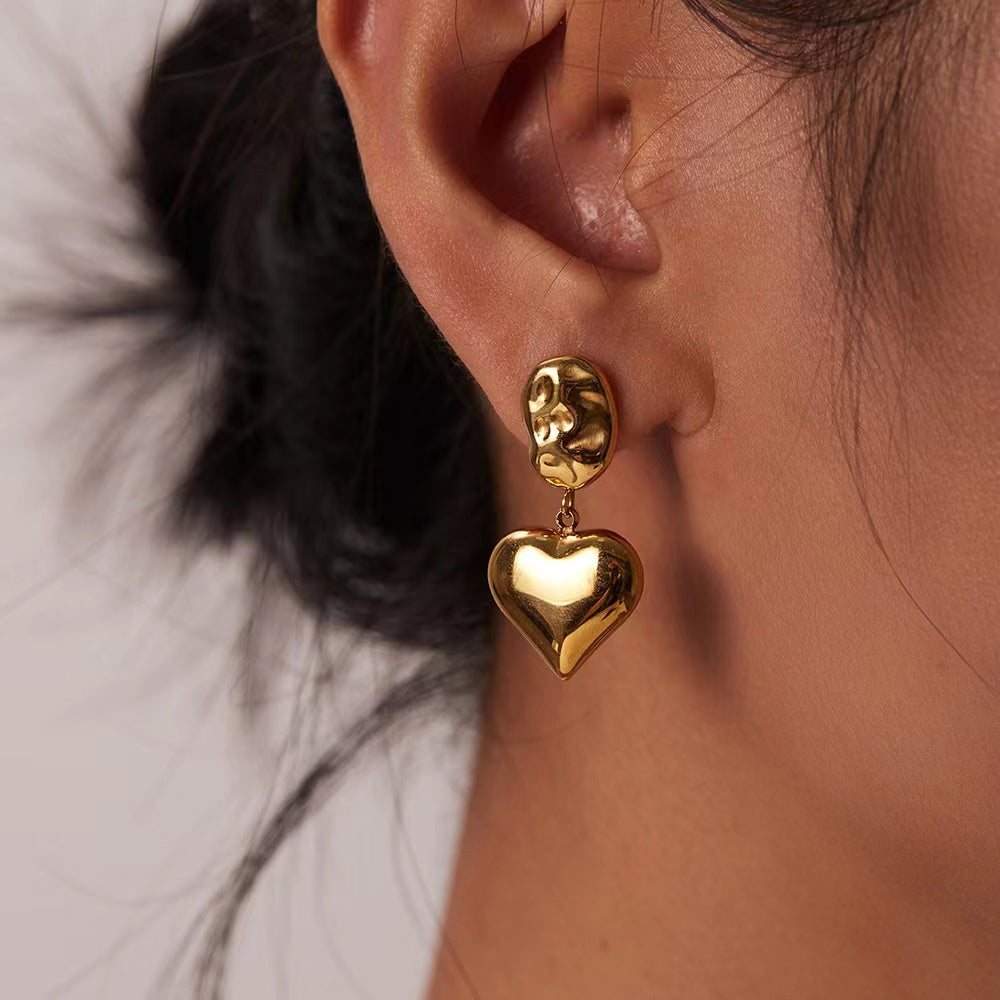 THE LOVE HEART EARRINGS