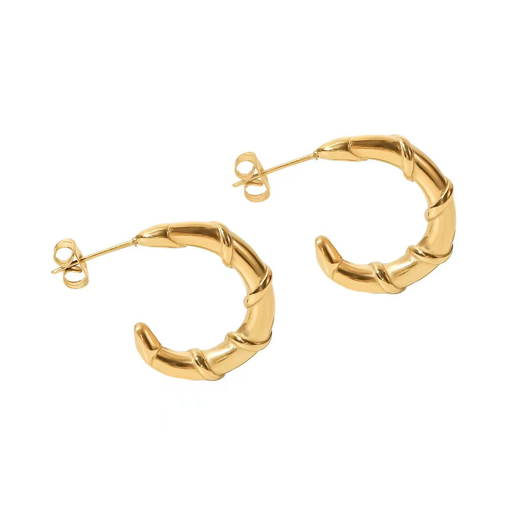 THE BAMBOO HOOP EARRINGS