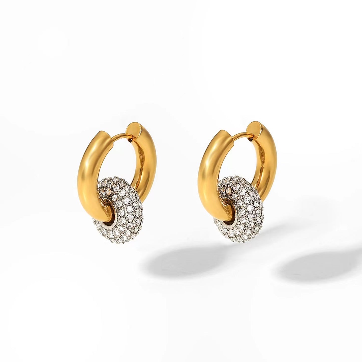 THE BELLA SET HOOP EARRINGS